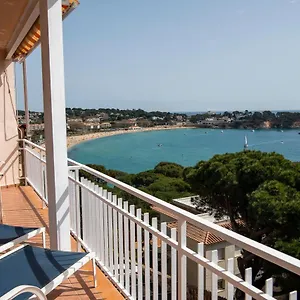 https://apartamento-con-fantasticas-vistas-en-sagaro.topcostabravahotels.com