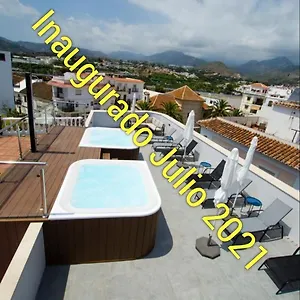 Nerja-centro-jacuzzi- Mirador De La Ermita- Adults Recommended , Nerja Spanje