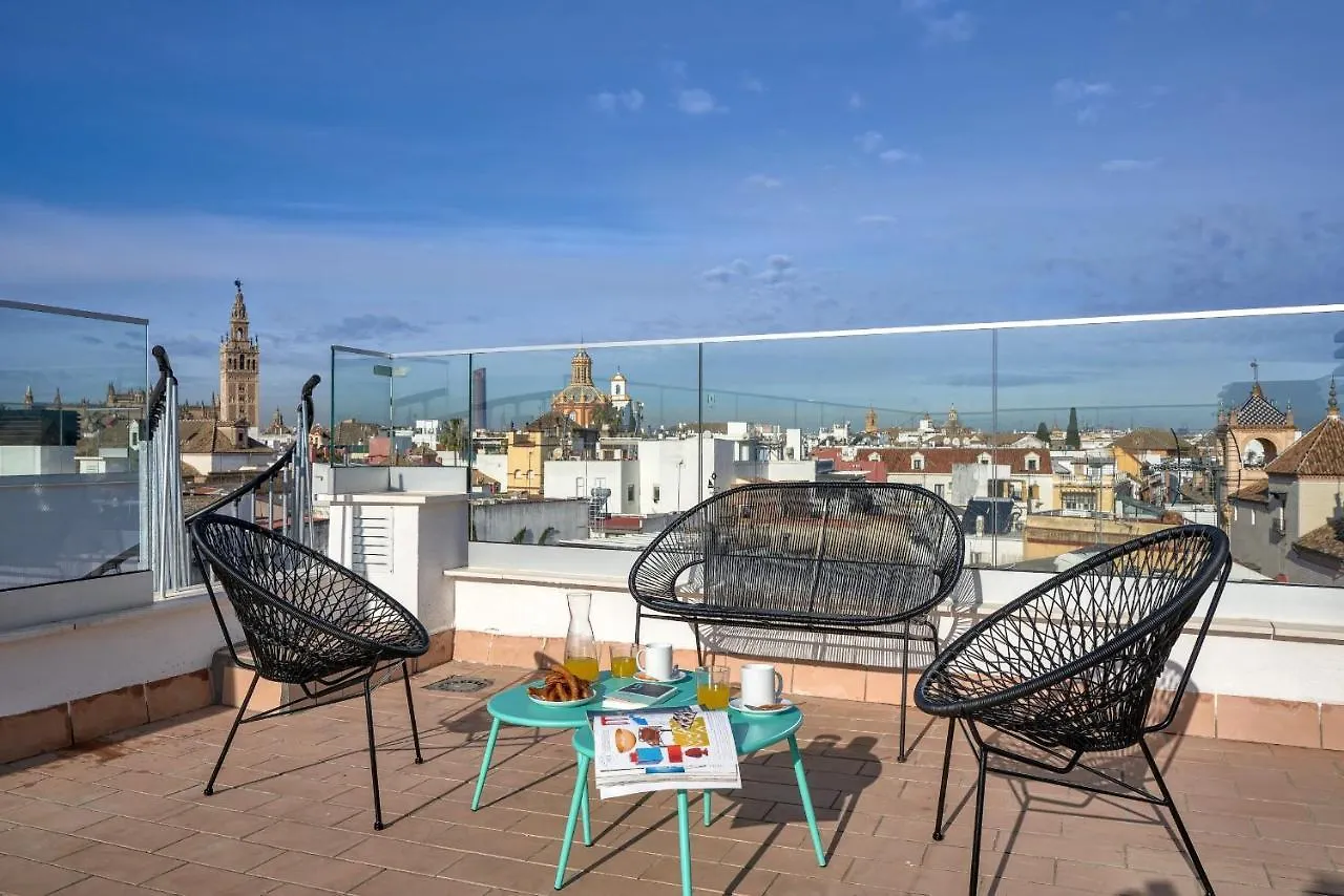 סביליה Palacio Del Siglo XVII Frente A Los Jardines De Murillo 0*,