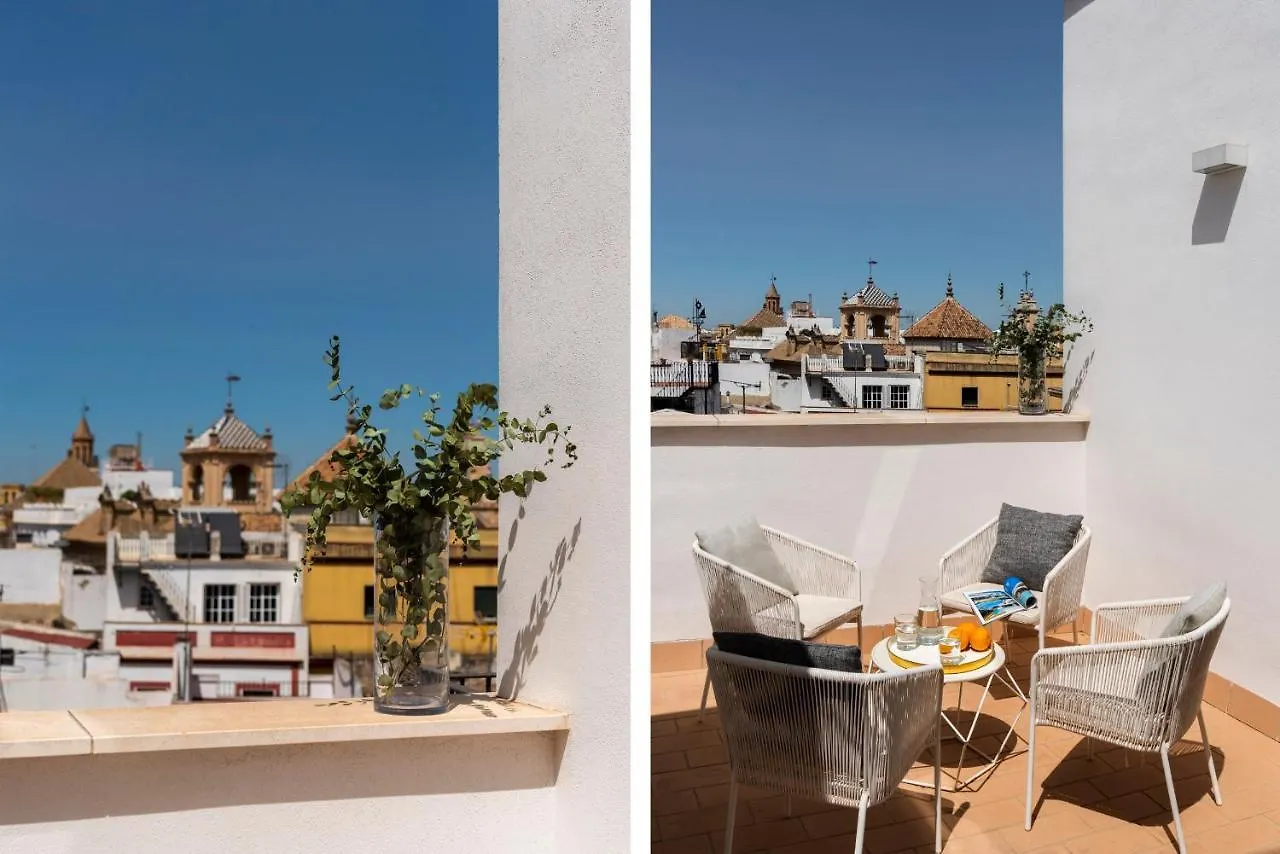 Apartment Palacio Del Siglo XVII Frente A Los Jardines De Murillo Seville