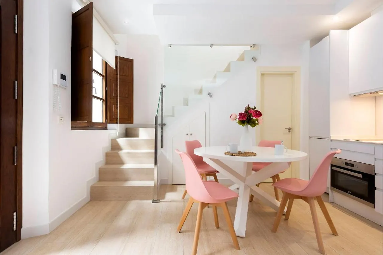 Apartman Palacio Del Siglo XVII Frente A Los Jardines De Murillo Sevilla Spanyolország