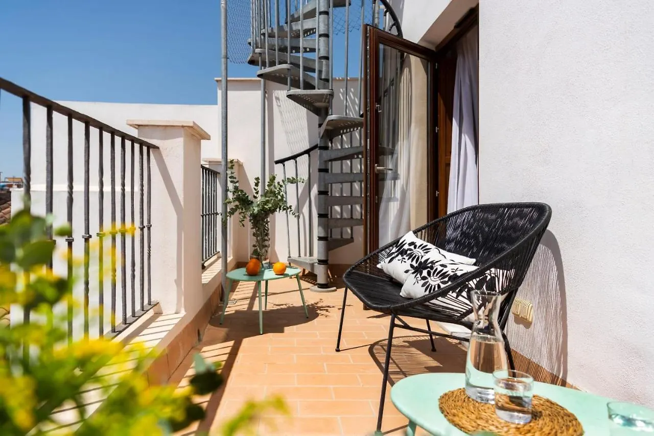 Apartman Palacio Del Siglo XVII Frente A Los Jardines De Murillo Sevilla